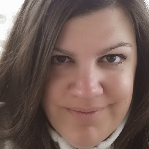 Meet your Posher, Brenda - Picture 1 of 1